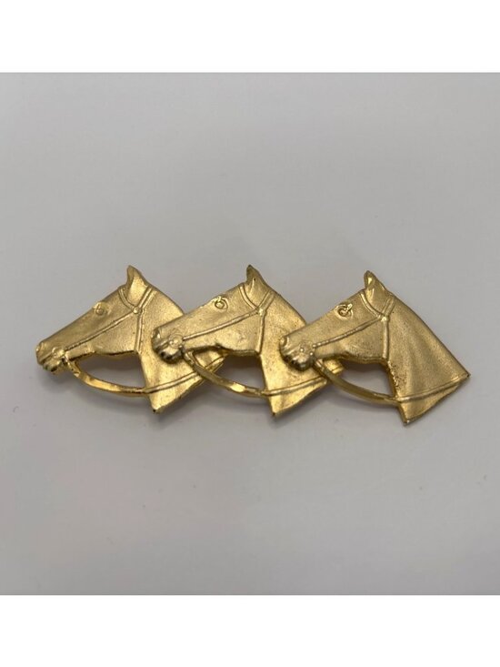 Vintage Jewelry - Vintage Matte Gold Tone Metal Three Horse Head Equestrian Western Brooch Pin